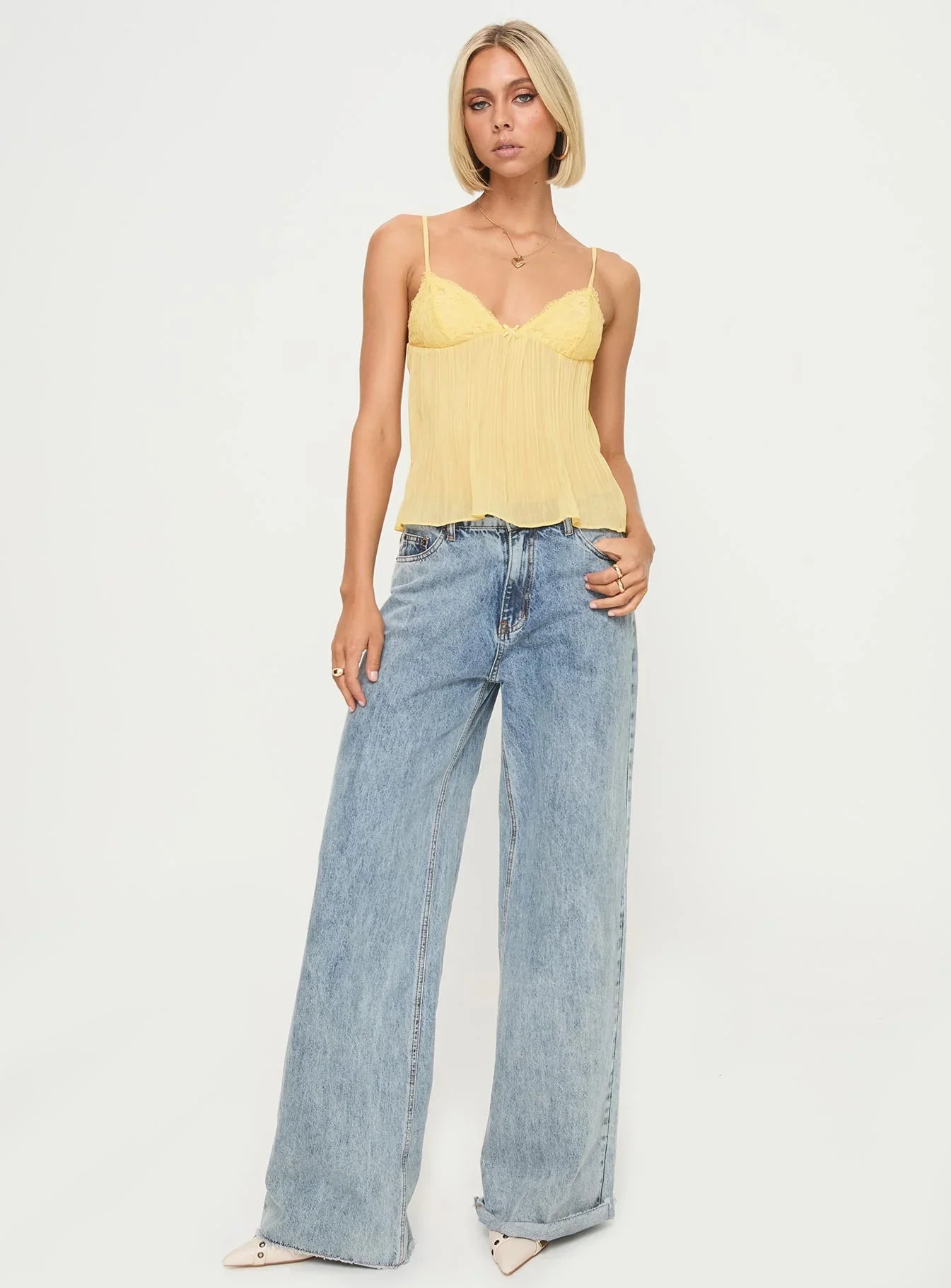 Stine - Lace Pleated Top