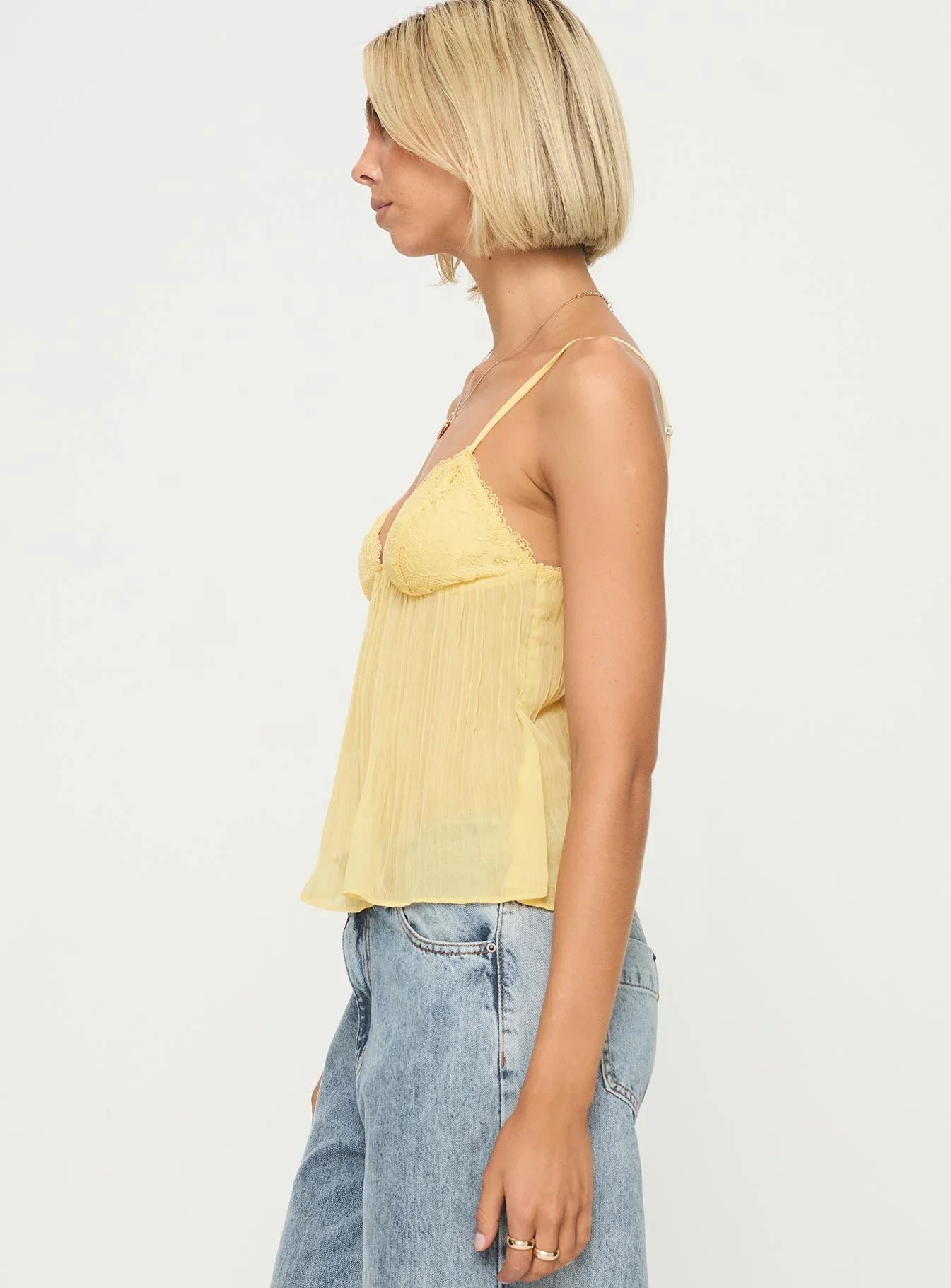 Stine - Lace Pleated Top