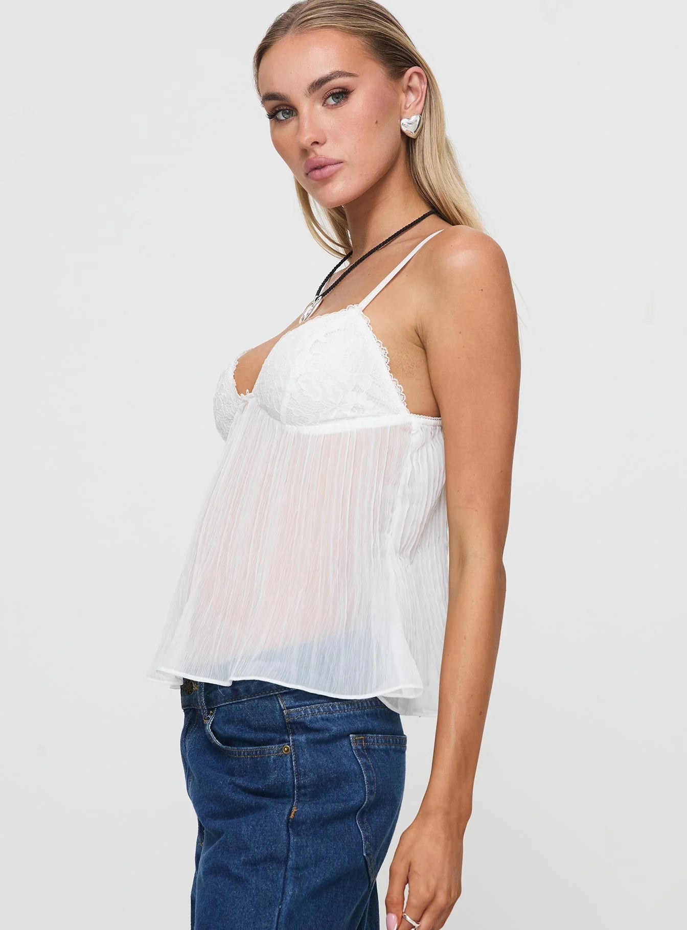 Stine - Lace Pleated Top