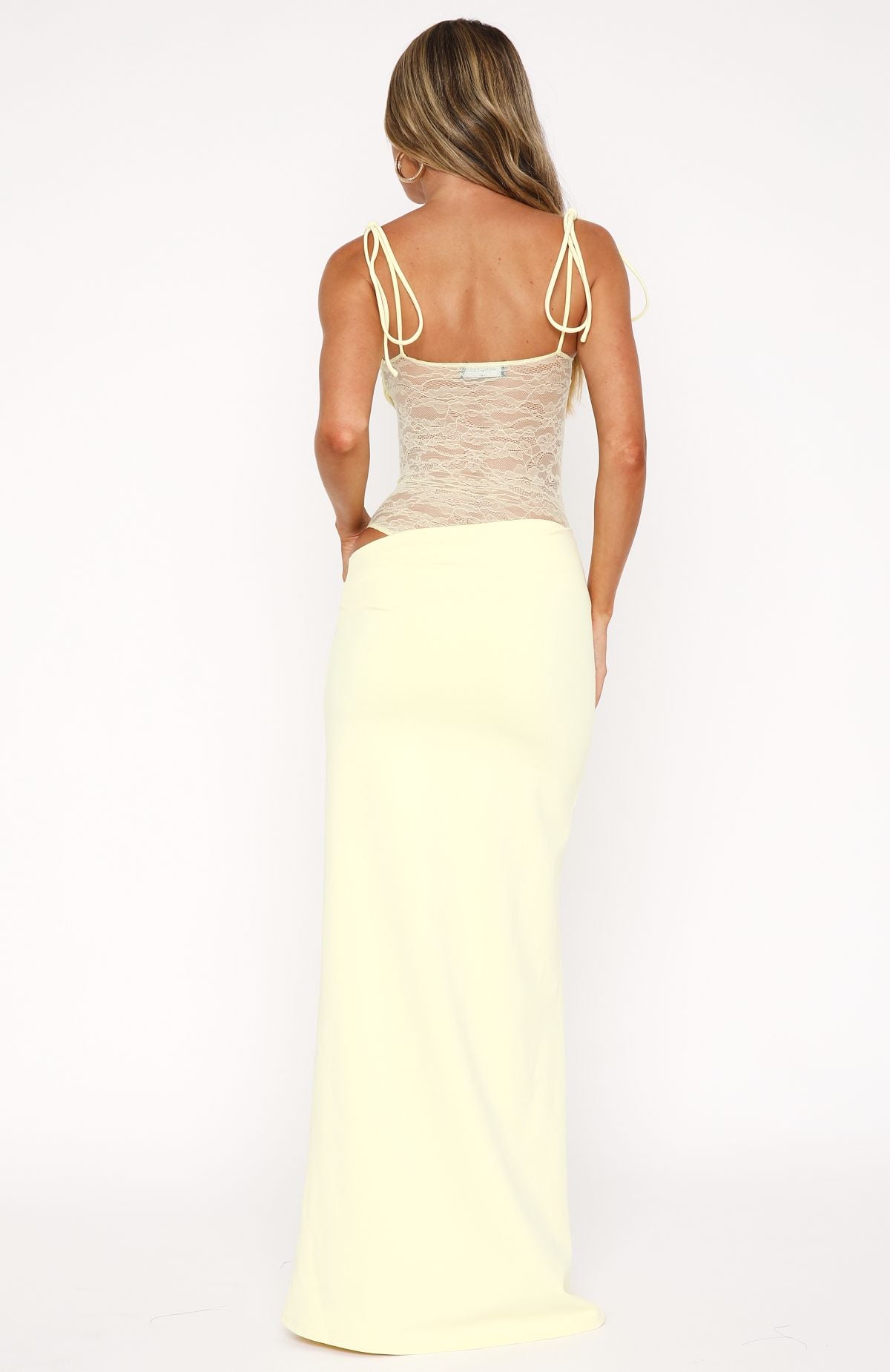 Stella - Elegant Maxi Dress