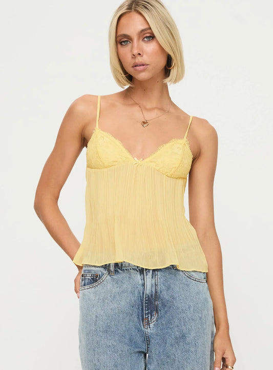 Stine - Lace Pleated Top